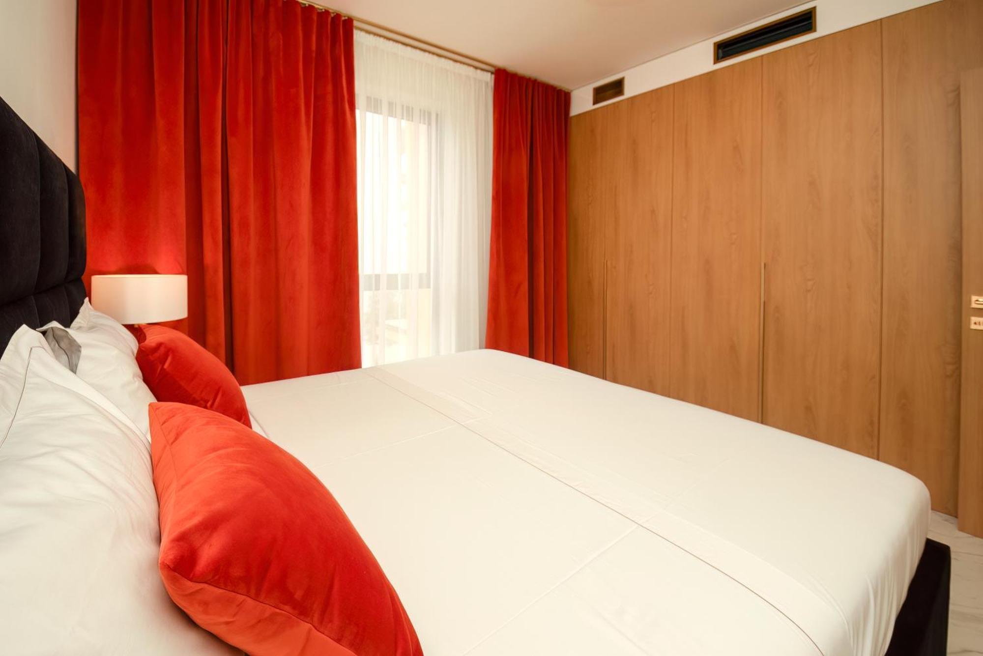 Mediterana Art Deco Resort (Adults Only) Sibenik Bagian luar foto