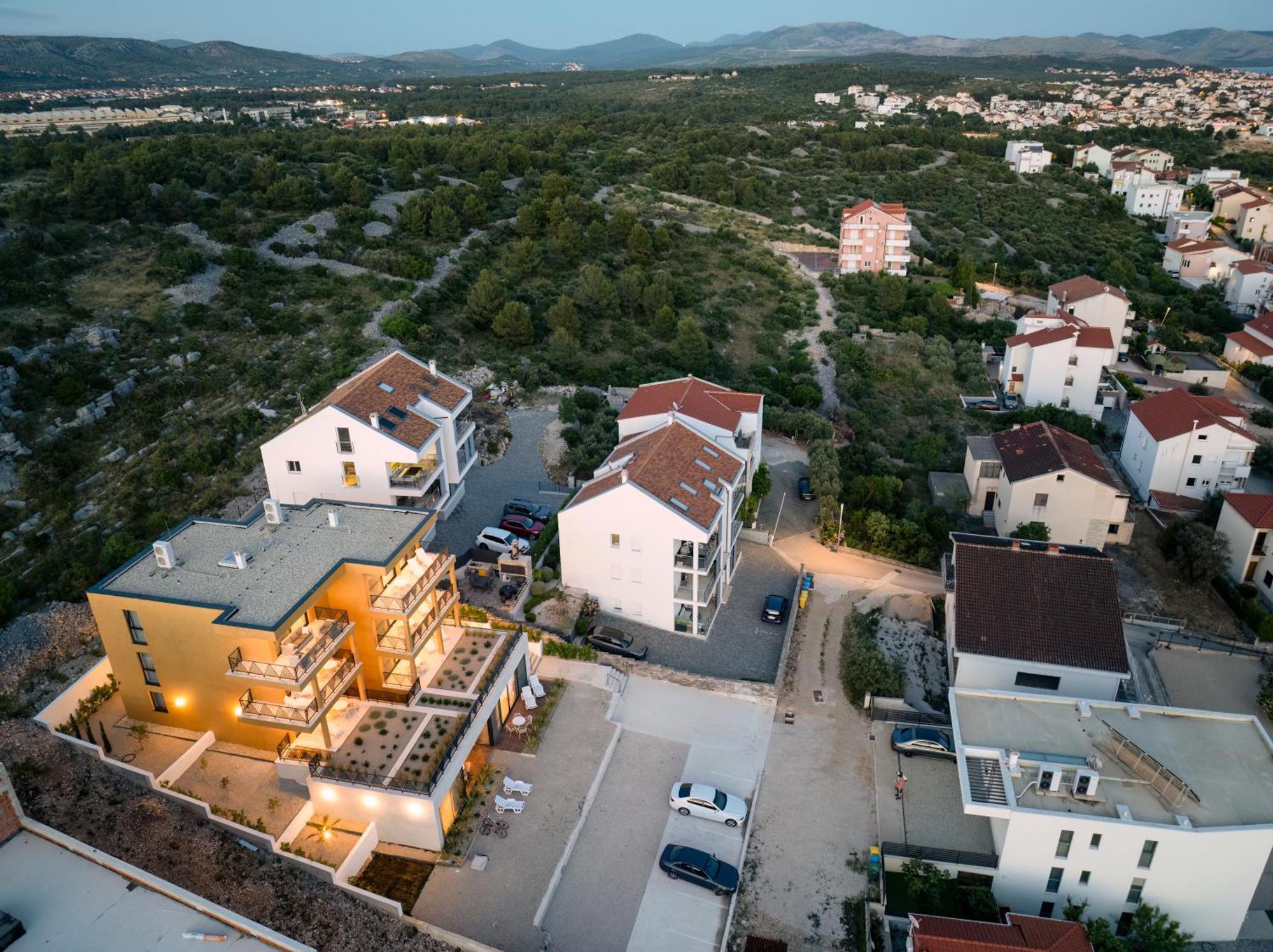 Mediterana Art Deco Resort (Adults Only) Sibenik Bagian luar foto